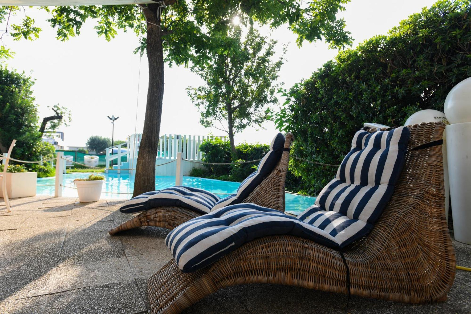 Hotel Eritrea Cesenatico Esterno foto